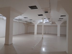 2800 Tatabánya, Fő tér 6. – bérbeadó üzlethelyiség (a-1)