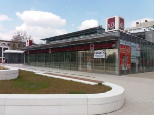 2800 Tatabánya, Fő tér 6. – bérbeadó üzlethelyiség (A-2)